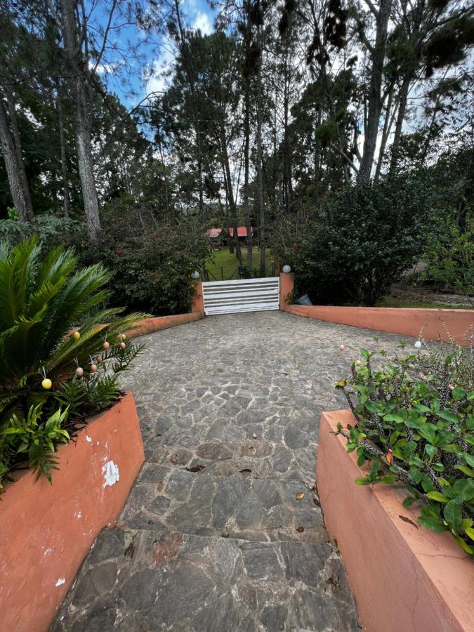 Gaestezimmer In Der Villa Zimmer Jarabacoa Buitenkant foto